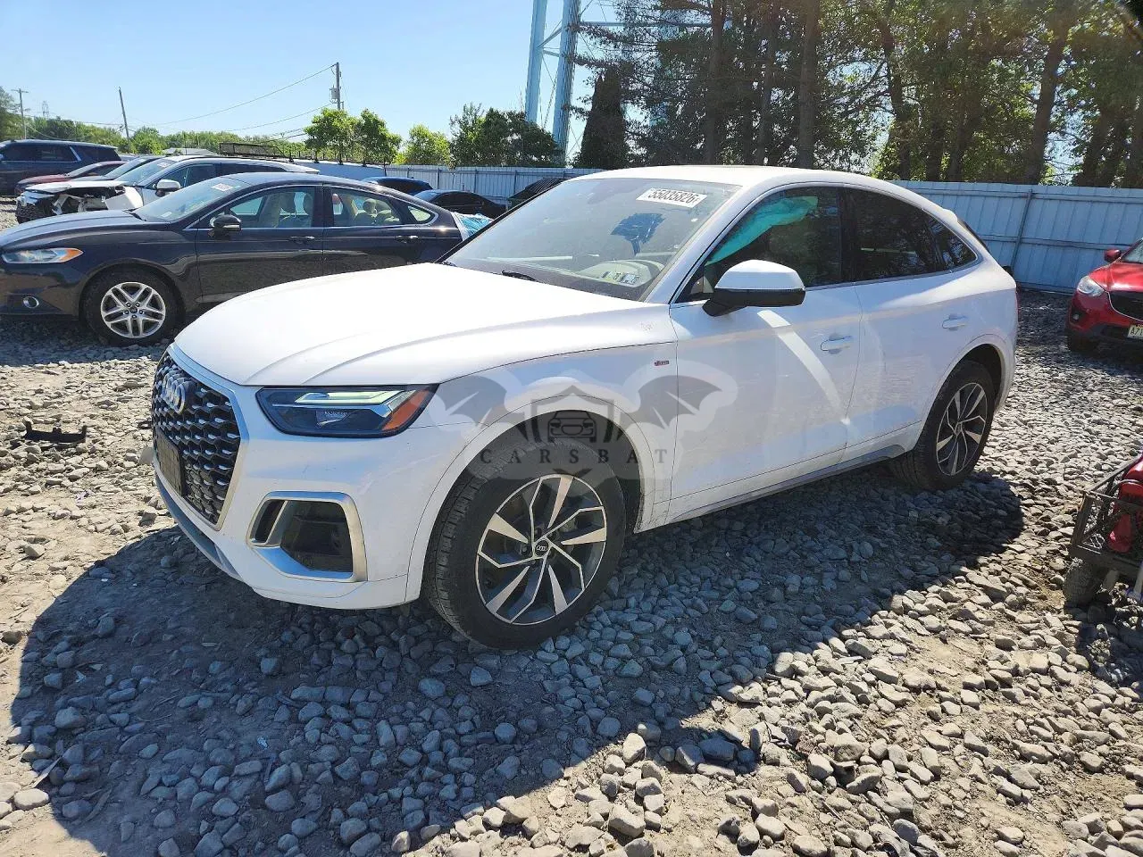 Audi Q5 2.0L 4 2022