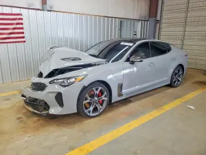 Kia Stinger 3.3L 6 2020