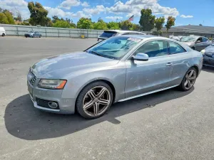 Audi S5 4.2L 8 2011