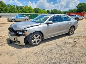 Volkswagen Passat 2.5L 5 2013