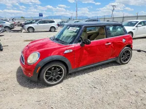 Mini Cooper 1.6L 4 2010