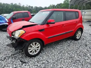 Kia Soul 2.0L 4 2013