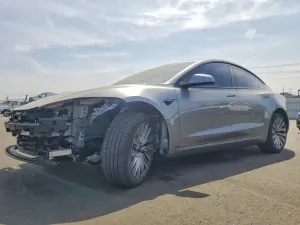 Tesla Model 3 2025