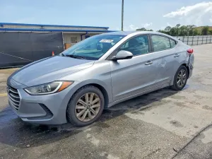 Hyundai Elantra 2.0L 4 2017