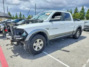 Dodge RAM 5.7L 8 2012