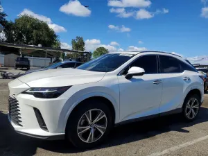 Lexus RX 2.4L 4 2024