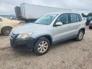 Volkswagen Tiguan 2.0L 4 2009