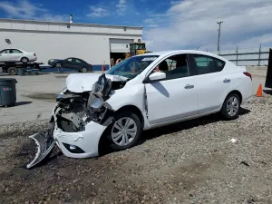 Nissan Versa 1.6L 4 2019