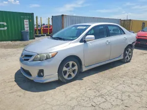 Toyota Corolla 1.8L 4 2011