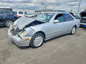 Mercedes-Benz E 3.2L 6 2001