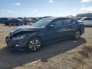 Nissan Altima 2.5L 4 2022