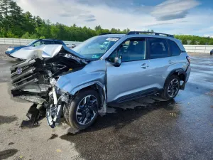 Subaru Forester 2.5L 4 2025