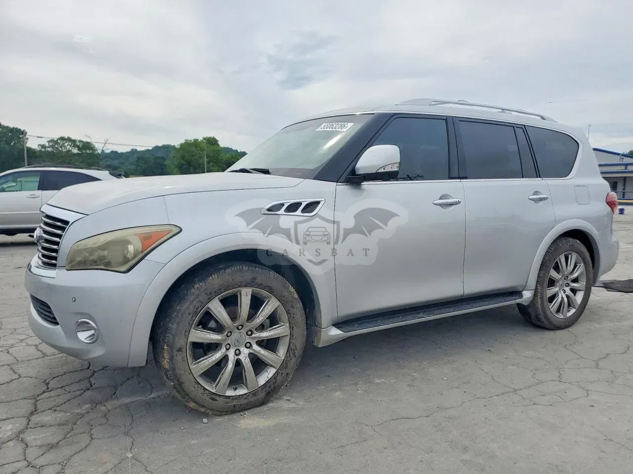 Infiniti QX56 5.6L 8 2011