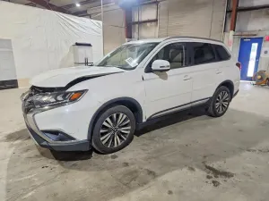 Mitsubishi Outlander 2.4L 4 2019