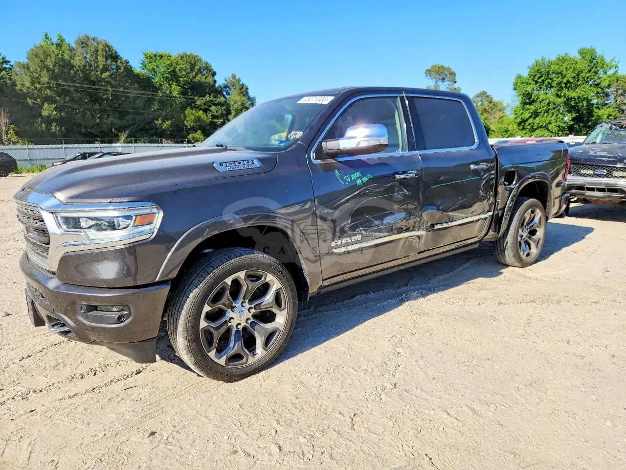 RAM 1500 5.7L 8 2019