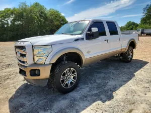 Ford F-250 6.7L 8 2011