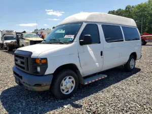 Ford Econoline 4.6L 8 2012
