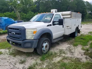 Ford F-450 6.8L 10 2012