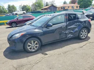 Mazda 3 2.5L 4 2011