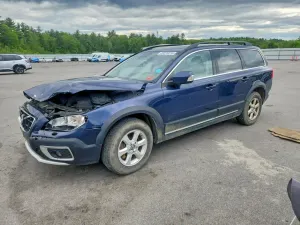 Volvo XC70 3.2L 6 2012