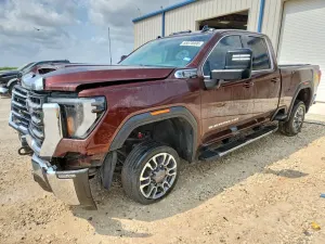 GMC Sierra 6.6L 8 2024