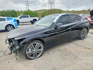 Infiniti Q50 3.7L 6 2014