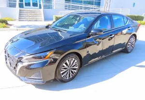 Nissan Altima 2.5L 4 2025
