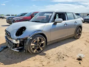 Mini Cooper 2.0L 4 2026