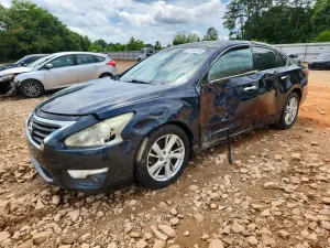 Nissan Altima 2.5L 4 2015