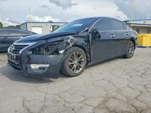 Nissan Altima 2.5L 4 2015