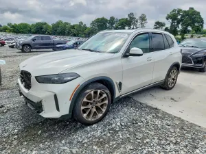 BMW X5 3.0L 6 2024