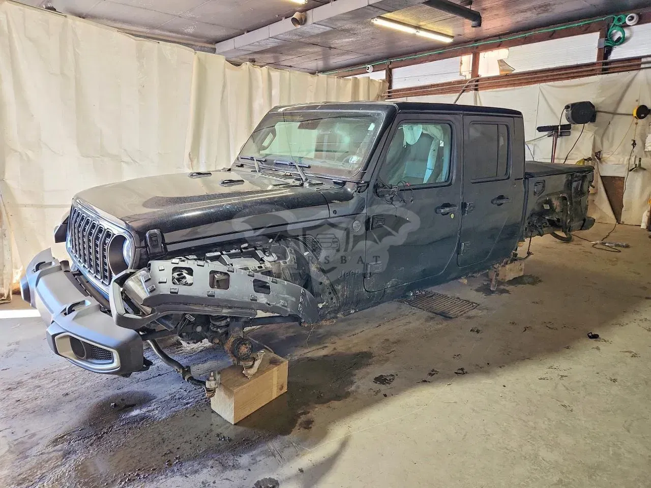 Jeep Gladiator 3.6L 6 2024