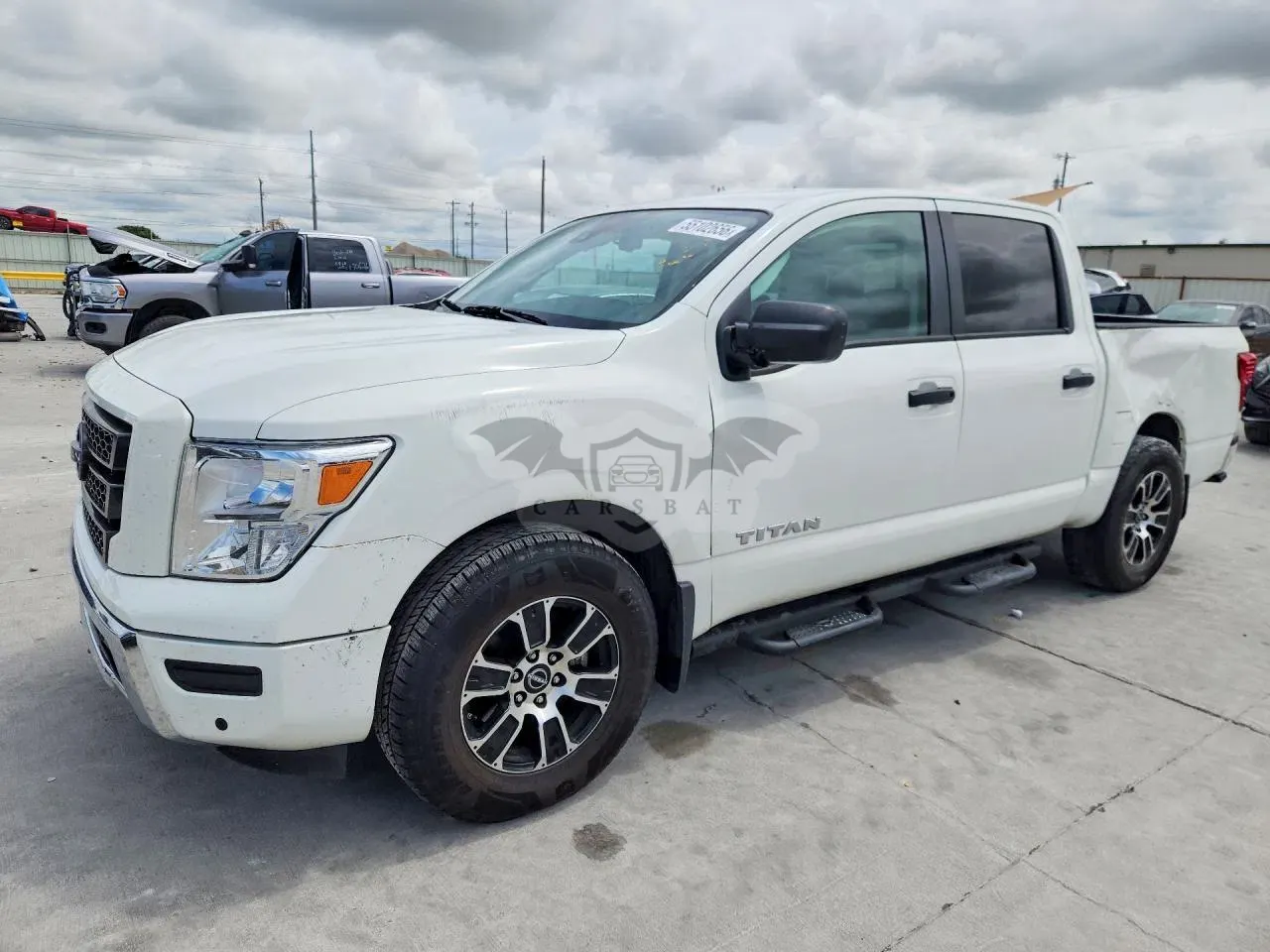 Nissan Titan 5.6L 8 2023