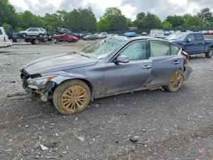 Infiniti Q50 3.0L 6 2019
