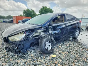 Hyundai Elantra 1.8L 4 2013