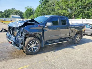 Chevrolet Silverado 1500 4.3L 6 2020