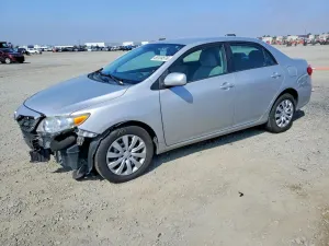 Toyota Corolla 1.8L 4 2012