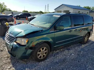 Chrysler Town & Country 3.8L 6 2009