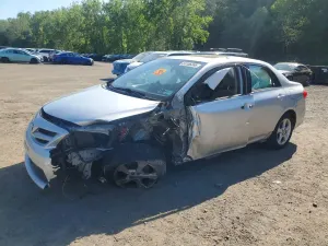 Toyota Corolla 1.8L 4 2012