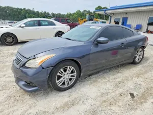 Infiniti G37 3.7L 6 2010