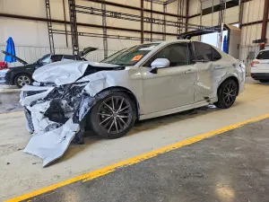 Toyota Camry 2.5L 4 2023