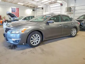 Nissan Altima 2.5L 4 2015
