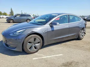 Tesla Model 3 2018