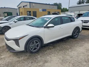 Kia K4 2.0L 4 2025