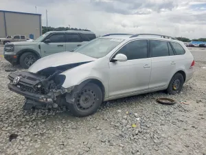 Volkswagen Jetta 2.0L 4 2011