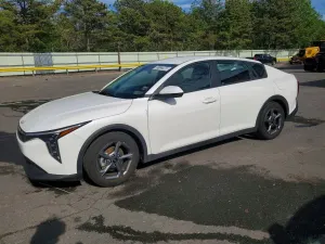 Kia K4 2.0L 4 2025