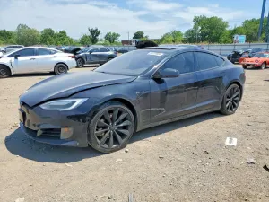 Tesla Model S 2016