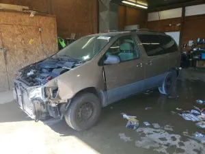 Toyota Sienna 3.0L 6 1998