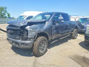 Ford F-250 6.7L 8 2023