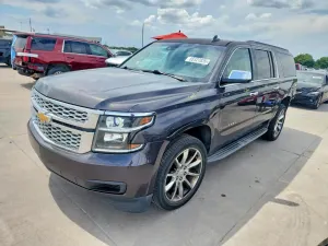 Chevrolet Suburban 5.3L 8 2015